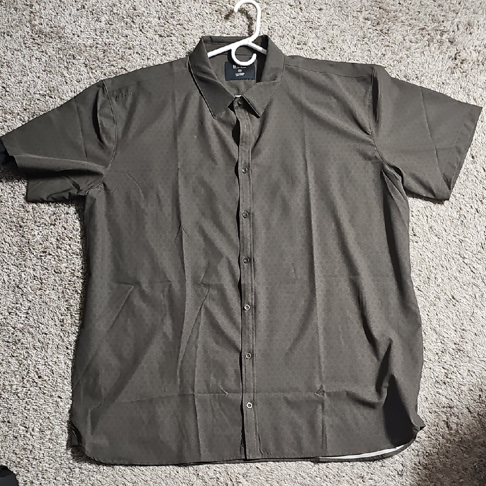 BYLT Basics Men's Short Sleeve Button-Down Shirt NWOT